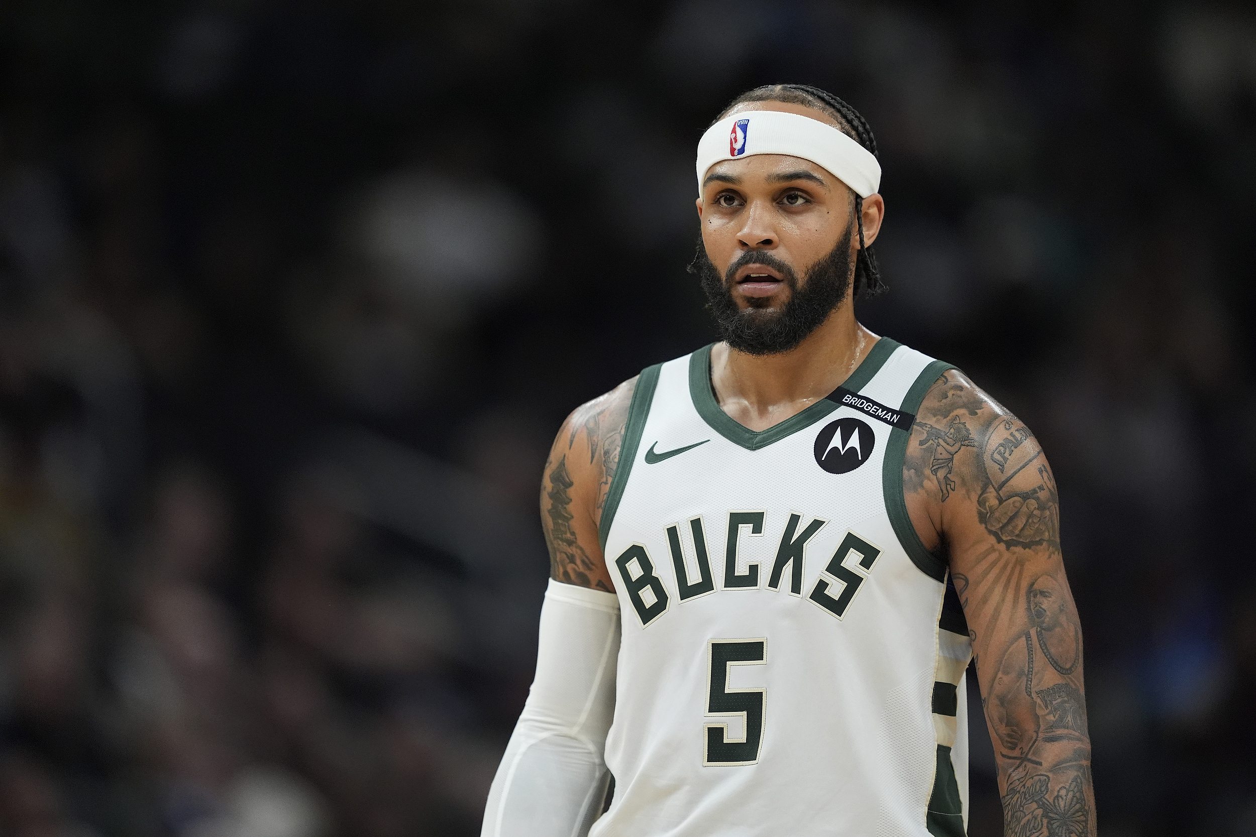 今晨密尔沃基雄鹿迎来里程碑——NBA季后赛节点到来,球迷炸锅,球队文化再被提及的简单介绍 今晨密尔沃基雄鹿迎来里程碑——NBA季后赛节点到来,球迷炸锅,球队文化再被提及的简单介绍