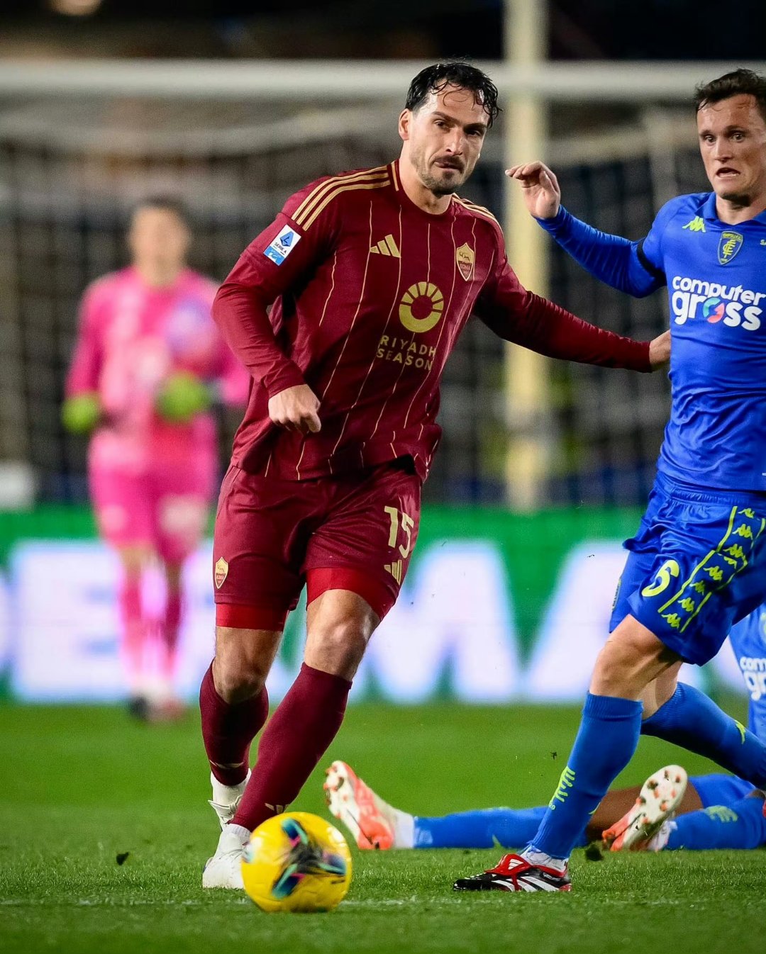 窗口期上海申花官宣签约转会期塞维利亚备战意甲，罗马主帅复盘备战意甲看傻球迷的简单介绍